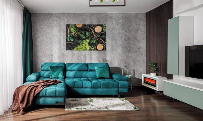 Brasov Appartement | Kronsmart Apartment: Cozy Fireplace and Free Parking