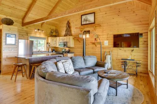 Mindoro Maison | Krueger Cabin with Views in Mindoro!