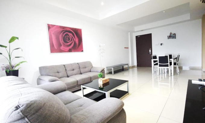 Taman Century Appartement | KSL Suites