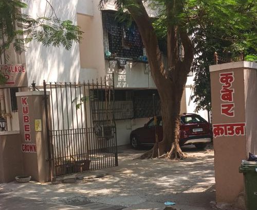 Versova Maison | Kuber crown