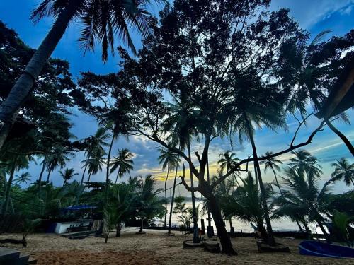 Pottuvil Division 2 Maison | Kudah Bay Surf Camp