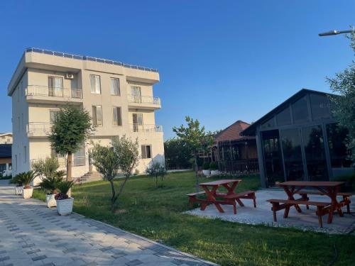 Sakës Appartement | KuneVain Guest House