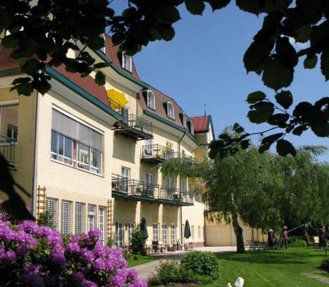 Wolfsegg am Hausruck Hôtel | Kurhaus Dr. Petershofer