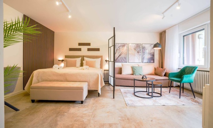 Bad Wildbad Appartement | Kurpark Apartment with swimming pool