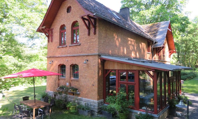Hundsdorf Appartement | Kutscherhaus am Weiher- Familial, avec de bonnes liaisons de transport