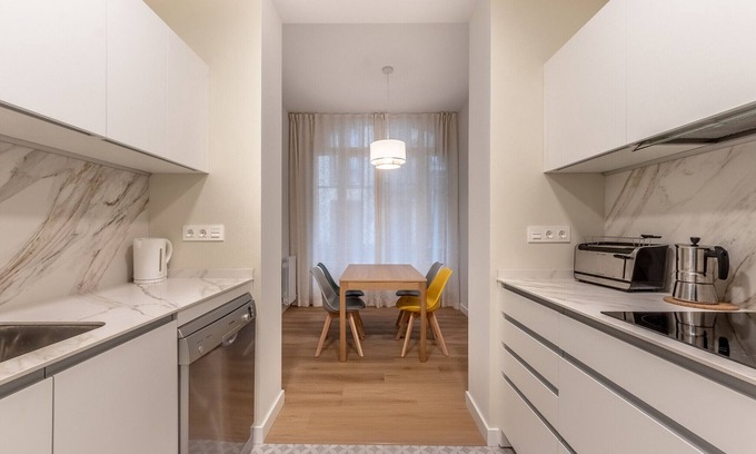 Bilbao la Vieja Appartement | Kuttun by People Rentals apartment