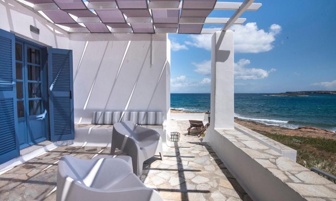 Naousa Maison | KYMA Seafront Exceptional 2BD house in Naousa