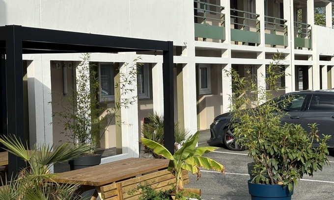 Lanester Hôtel | B&B HOTEL Lorient Lanester