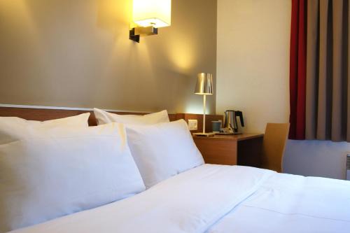 Le Bourget Hôtel | Kyriad Le Bourget Centre- Parc Des Expositions
