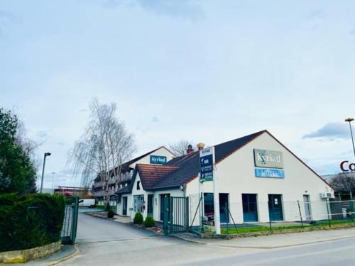 Nanteuil-les-Meaux Hôtel | Kyriad Meaux Sud Nanteuil Les Meaux