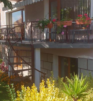 Sapareva Banya Maison | Kyurkchievi Guest House