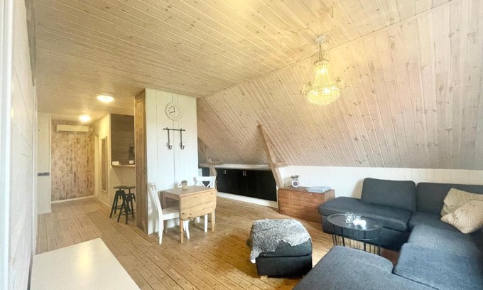Vessigebro Appartement | Lägenhet för större sällskap nära Gekås i Ullared