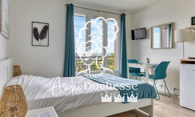 Dieppe Appartement | Léon 11, charmant studio avec balcon et vue mer