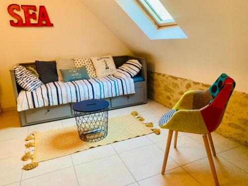 Plouhinec Appartement | L Écurie Gîte 1ch 3couchages 1séj 1 convertible