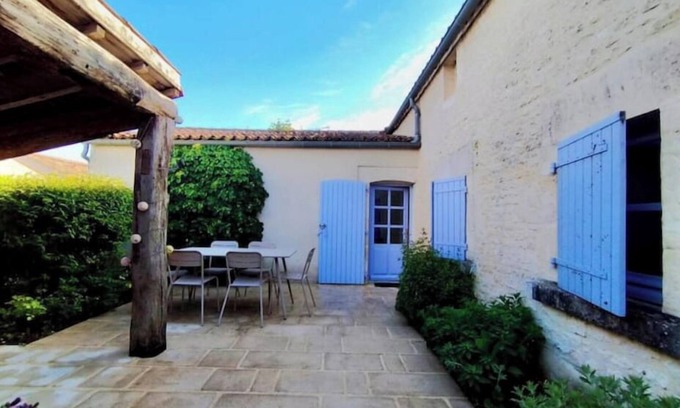 Nalliers Maison | L’Églantine, Gîte 6 personnes