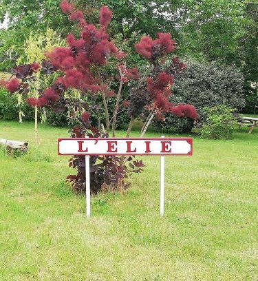 Clerieux Maison | L'élie sous les noyers, Le gite