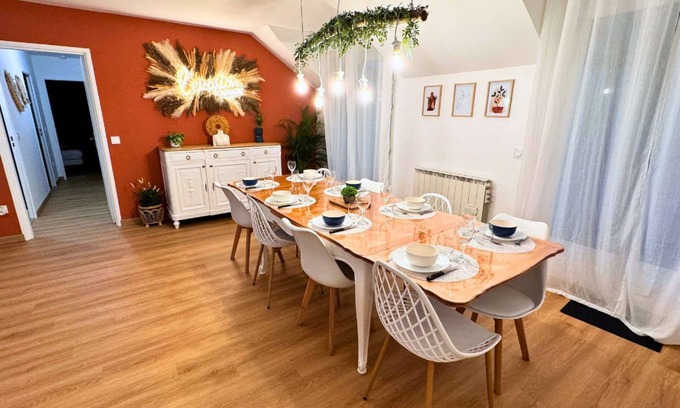Collegien Appartement | L'évasion appart, proche Disney, balcon, 8 pers.