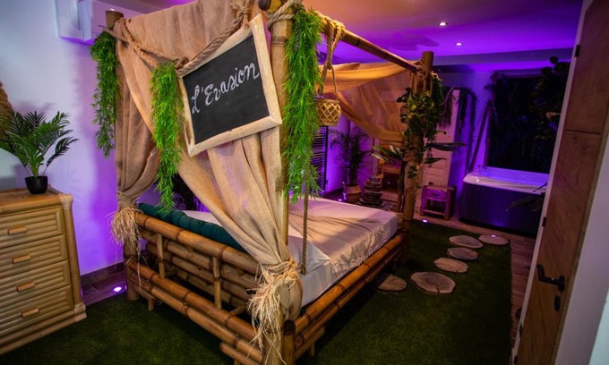 Sarreguemines Hôtel | L'Évasion Loveroom