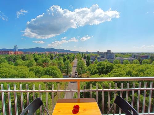 Mirafiori Sud Appartement | L'Appartamento sul Parco - Peaceful Stay, Stunning View & Free Parking