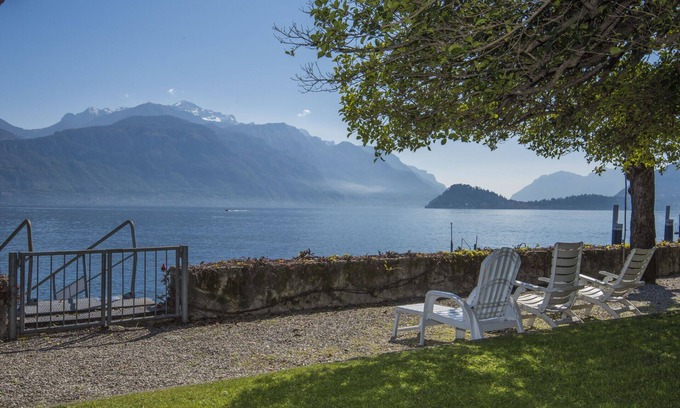 Menaggio Appartement | L'approdo: Menaggio, directly on the lake!