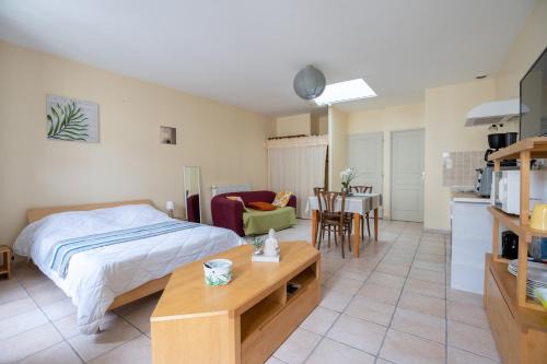 Jonzac Appartement | L'Arbre Rouge & L'Arbre Vert