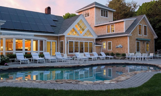 Biddeford Pool Maison | L. B. Orcutt - Biddeford Pool with a Pool