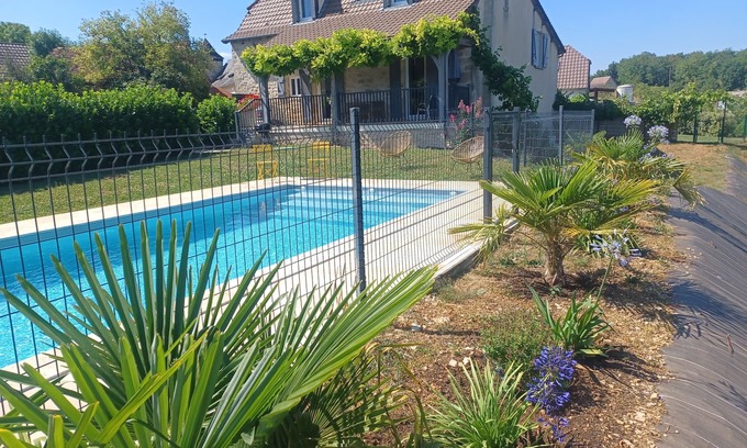 Cuzance Maison | L'Ecrin de la noix