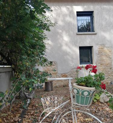 Villefranche-sur-Saone Maison | L'Embellie un gîte tout confort et cocooning