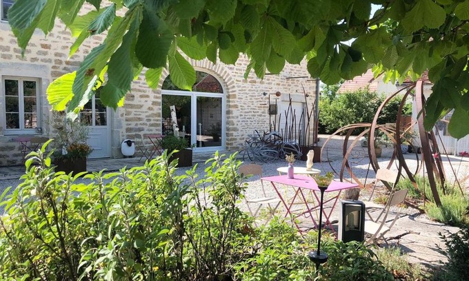 Menetru-le-Vignoble Lit Et Petit-Déjeuner | L'Entre-Coeur