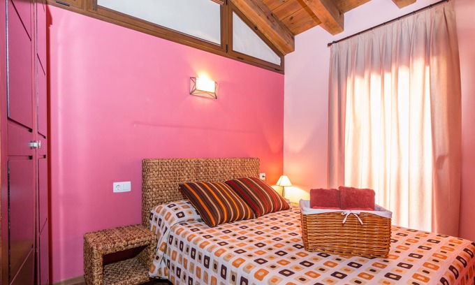 Pobleta de Bellvehi Appartement | L'Era del Marxant - Apart. Suite Serraespina 4