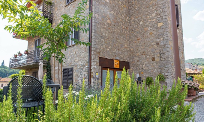 Gaiole in Chianti Maison | L' Eroico