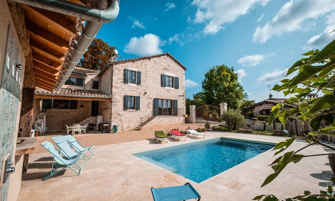 Itzac Chalet De Ski | Maison de campagne au calme avec piscine et pool housse