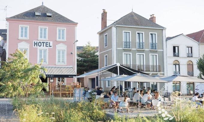 Le Pellerin Hôtel | L'esplanade