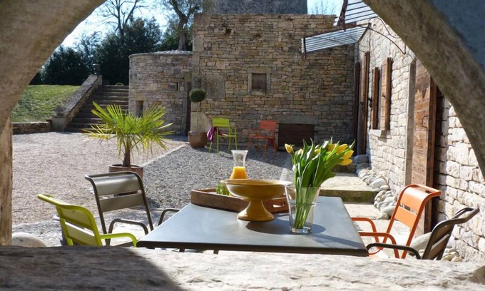 Varaire Maison | L'ETOILE - VARAIRE - Gîte