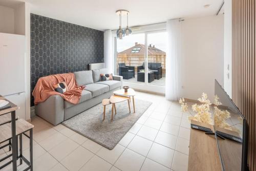 Lingolsheim Appartement | L'excellence-8min Aéroport-terrasse-Parking Privé