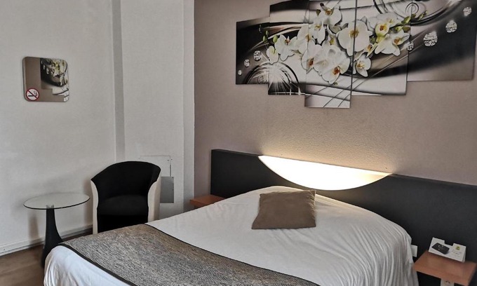 Romilly-sur-Seine Hôtel | L'Hôtel du Marais Romilly Centre