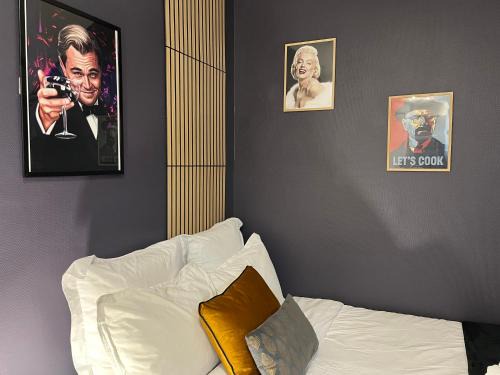 Evreux Appartement | L'icône du cinéma - Studio cosy - Gare - Centre-ville Evreux - Wifi