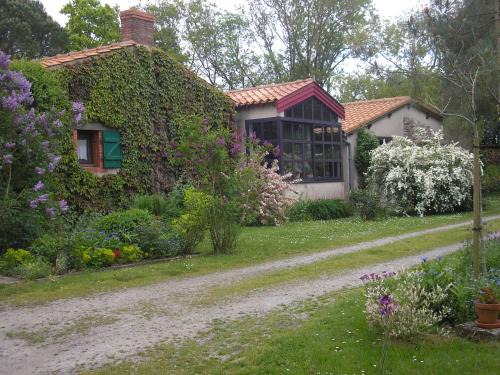 Saint-Mars-de-Coutais Lit Et Petit-Déjeuner | L'instant jardin
