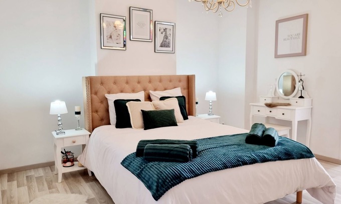 Cambrai Appartement | L’Oasis citadin avec terrasse et jardin Appartement de 70m2- Cambrai Centre