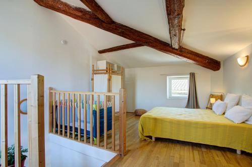 Ferrals-les-Corbieres Maison | L'Oustalet - Single-family home with terrace Oustalet