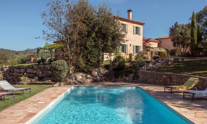 Correns Maison | La Bastide de Correns
