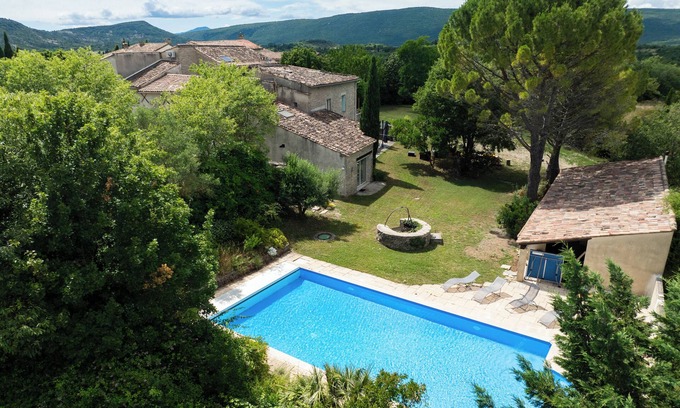 Pompignan Lit Et Petit-Déjeuner | La Bastide de Sigalas