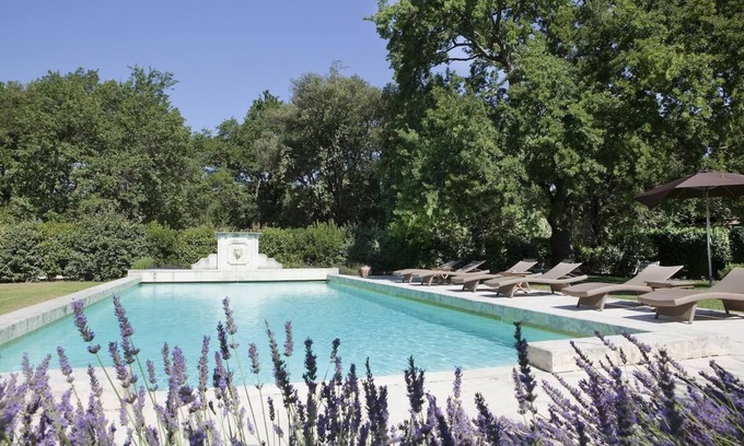 Maubec Hôtel | La Bastide du bois Bréant