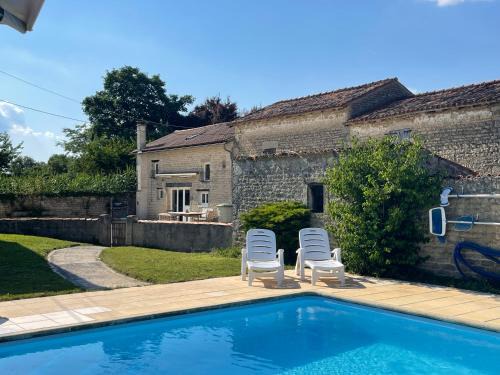 La Croix Comtesse Maison | La Belle Évasion