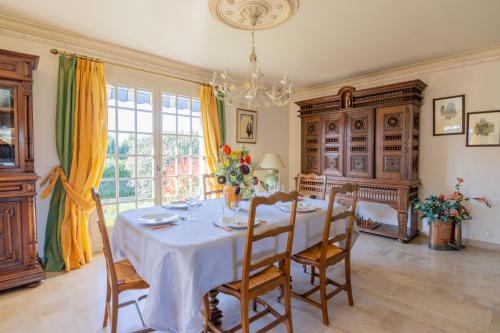 Saint-Clement-des-Levees Maison | La belle échappée