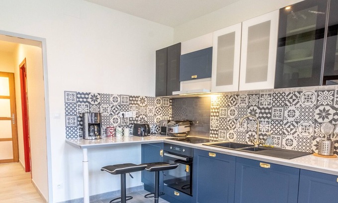 Jonzac Appartement | LA BUANDERIE - Grand deux pièces, prestations luxueuses !