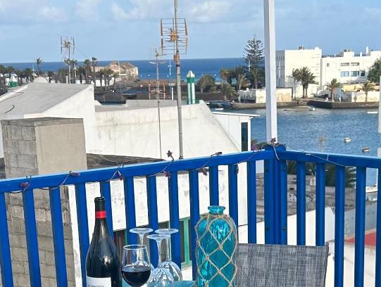 Arrecife Maison | La Buganvilla Rooms