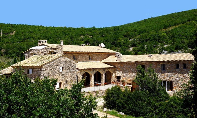 Simiane-la-Rotonde Maison | La Buisse