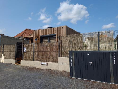 Pithon Appartement | La Cabane de Camille