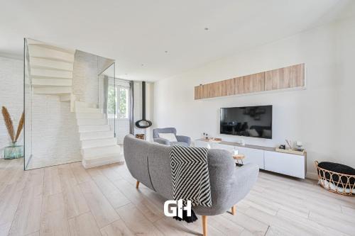 Le Raincy Maison | La Casa Blanca - 6 personnes proche Disney & Paris